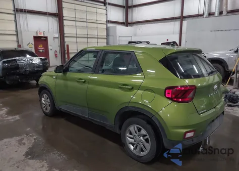 2021 Hyundai Venue Se from USA, damaged, VIN KMHRB8A30MU102482